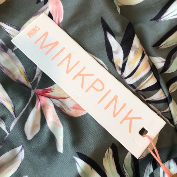 Mink Pink Tropical One Piece - Picture 4 of 4